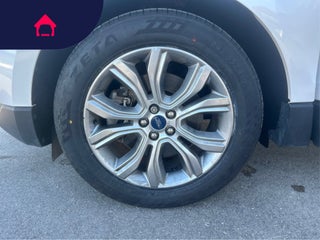 2019 Ford Edge