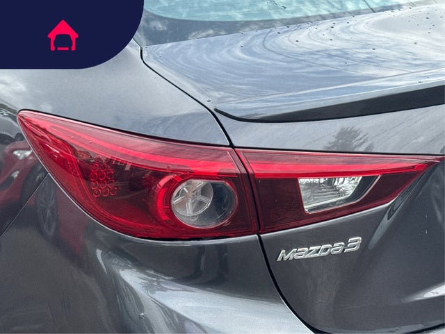 2018 Mazda Mazda3 4-Door