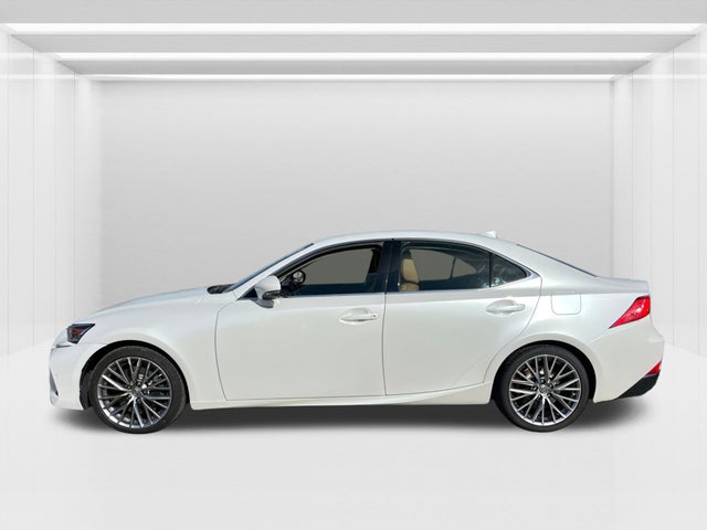 2017 Lexus IS