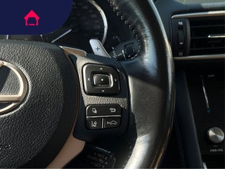 2017 Lexus IS