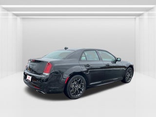 2023 Chrysler 300