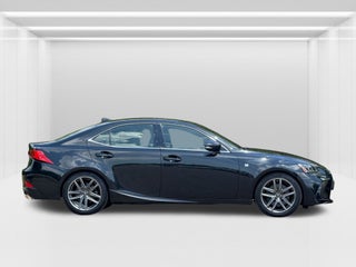 2020 Lexus IS