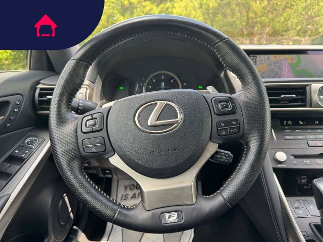 2020 Lexus IS