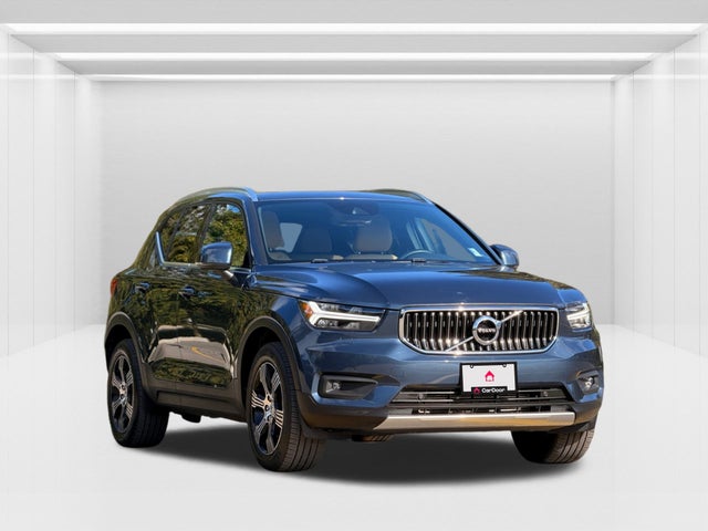 2022 Volvo XC40