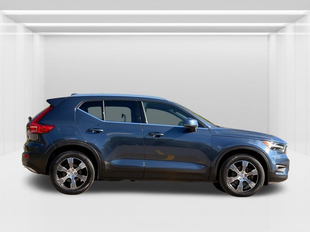 2022 Volvo XC40