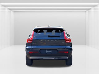 2022 Volvo XC40