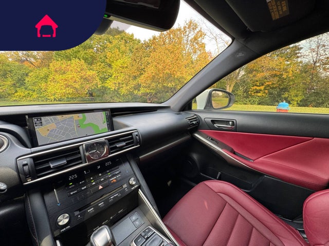 2018 Lexus IS