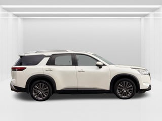 2022 Nissan Pathfinder