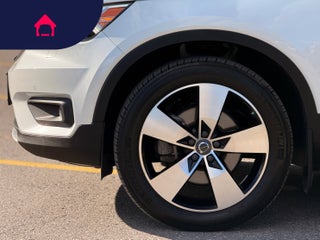 2022 Volvo XC40
