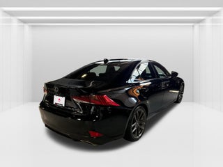 2018 Lexus IS