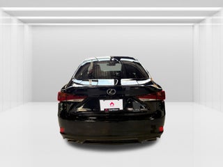 2018 Lexus IS
