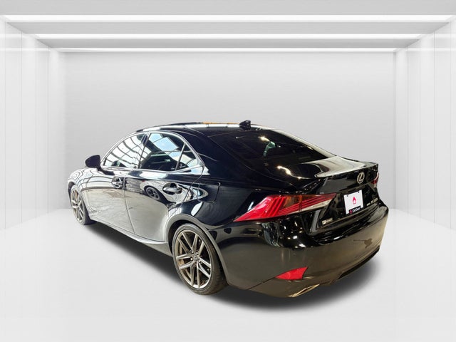 2018 Lexus IS