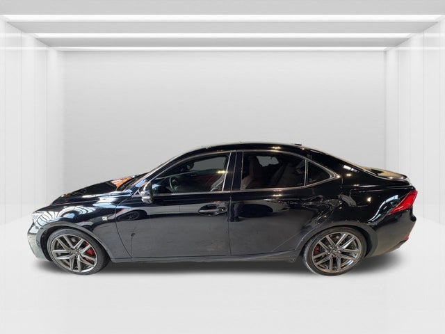 2018 Lexus IS
