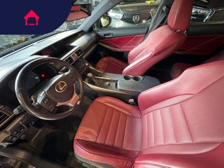 2018 Lexus IS