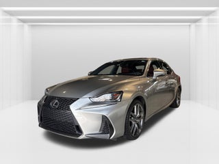 2017 Lexus IS