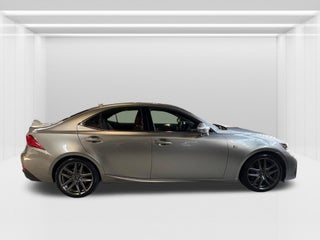 2017 Lexus IS