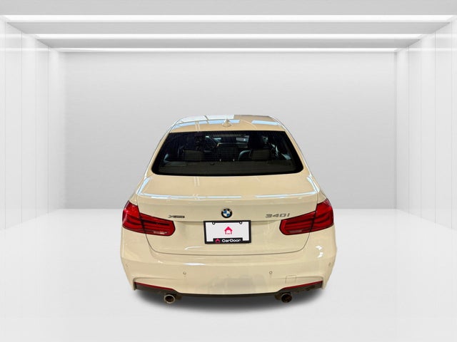 2016 BMW 3 Series