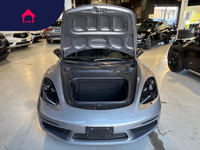 2021 Porsche 718 Boxster