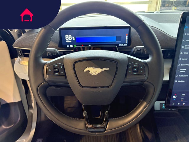 2022 Ford Mustang Mach-E