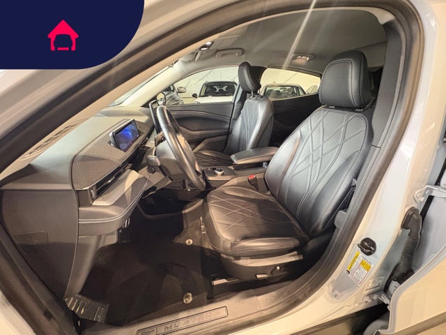 2022 Ford Mustang Mach-E