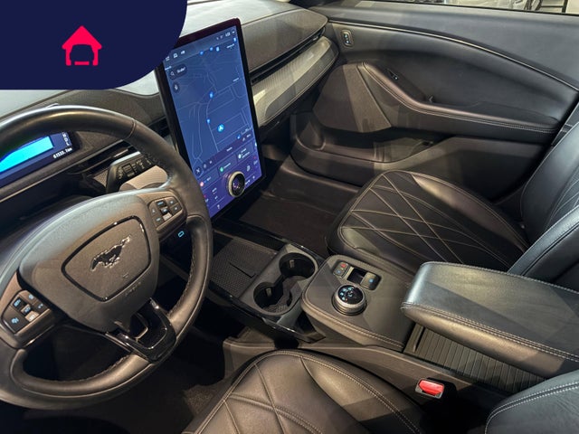 2022 Ford Mustang Mach-E