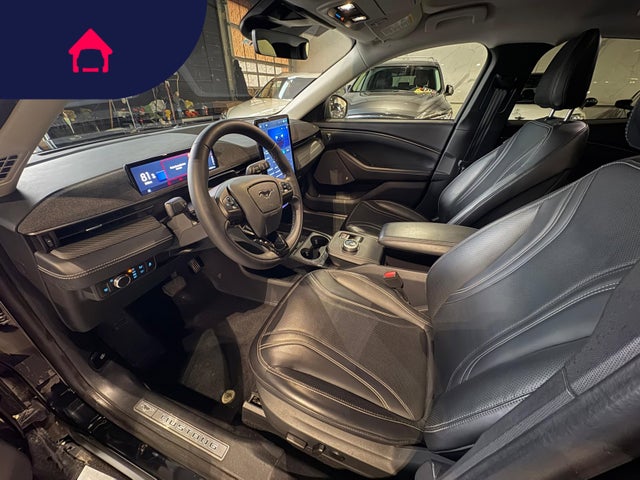 2022 Ford Mustang Mach-E