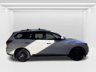 2016 Nissan Pathfinder