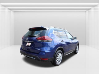 2020 Nissan Rogue