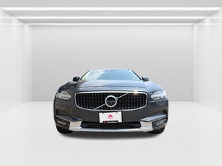2019 Volvo V90 Cross Country