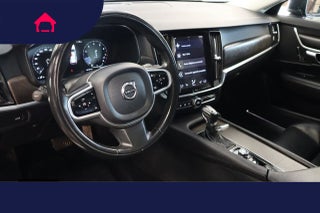 2019 Volvo V90 Cross Country