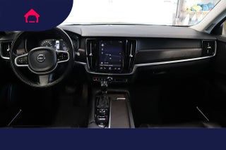 2019 Volvo V90 Cross Country