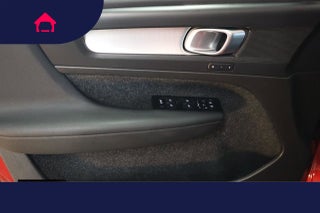 2021 Volvo XC40