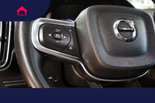 2021 Volvo XC40
