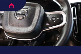 2021 Volvo XC40