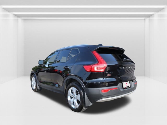 2021 Volvo XC40