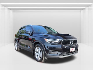 2021 Volvo XC40