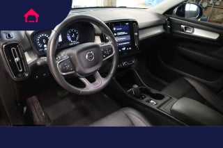 2021 Volvo XC40
