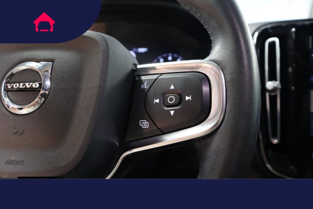 2021 Volvo XC40