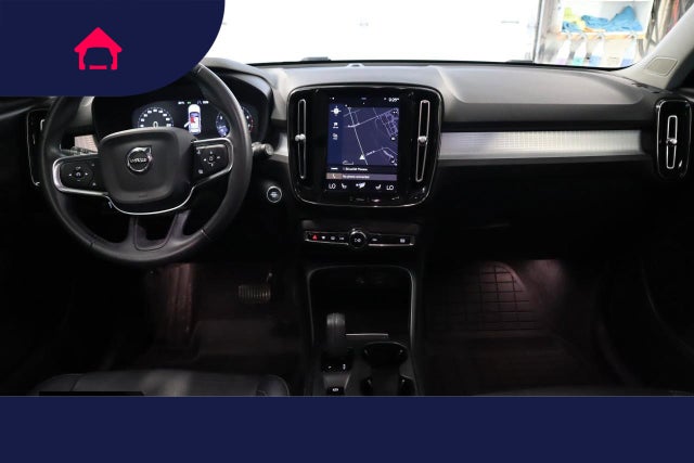 2021 Volvo XC40