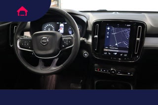 2021 Volvo XC40