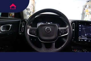 2021 Volvo XC40