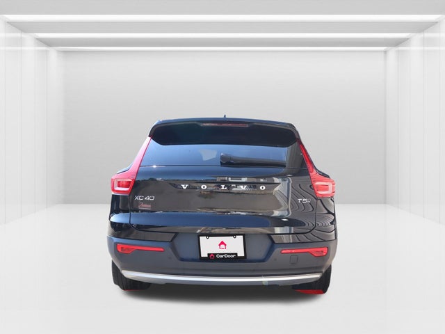 2021 Volvo XC40