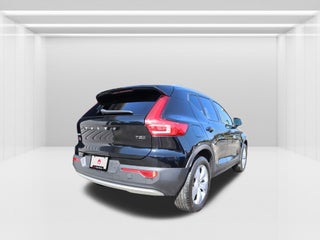 2021 Volvo XC40