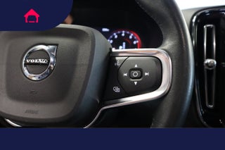 2021 Volvo XC40