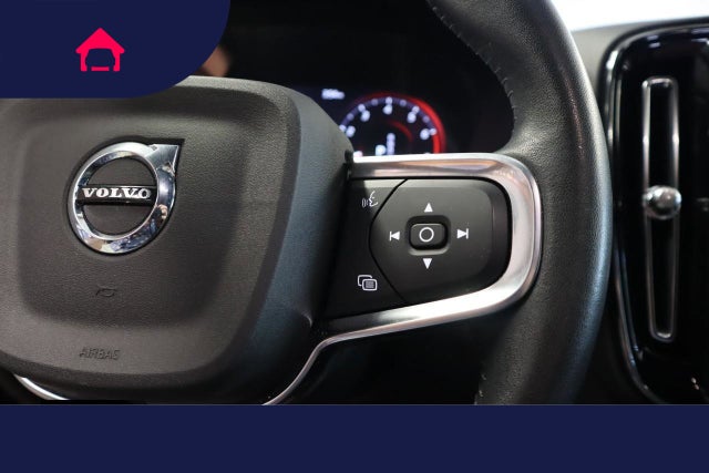 2021 Volvo XC40