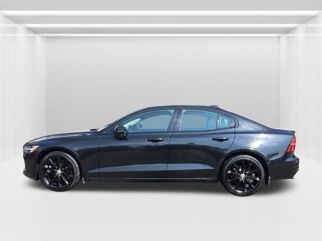 2022 Volvo S60