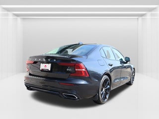 2022 Volvo S60