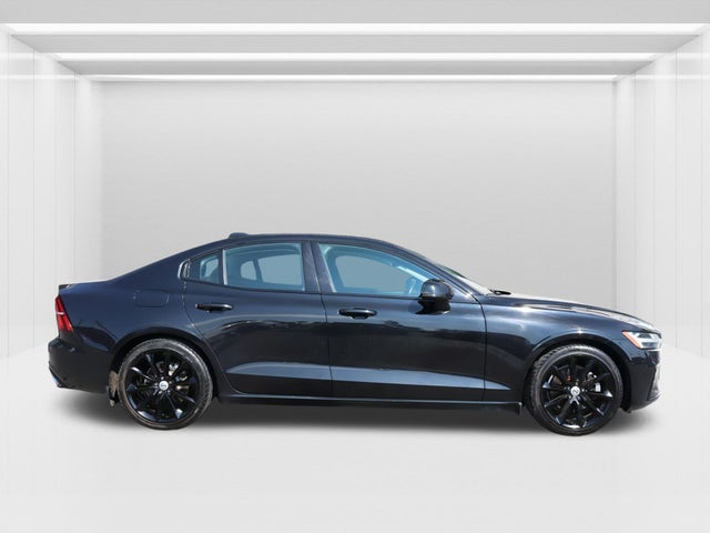 2022 Volvo S60