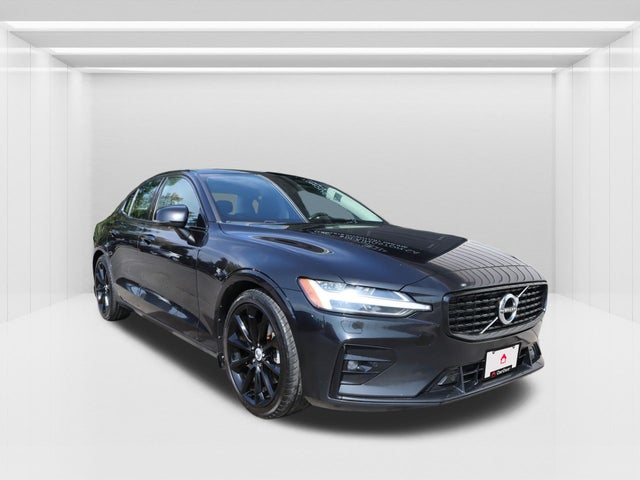 2022 Volvo S60