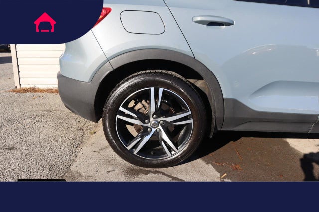 2021 Volvo XC40